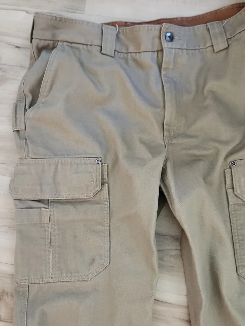 Duluth Trading Co. Fire Hose Relaxed Fit Cargo Work Pants Size 40x30 Tan Khaki